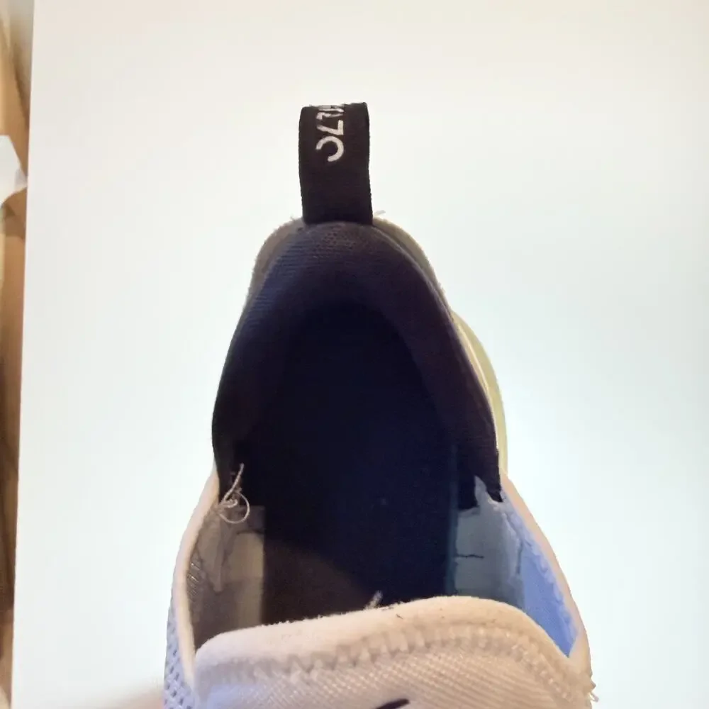 Nike Air Max 270 White Black Oreo Men's Size 13 Athletic Running Shoes Sneaker
